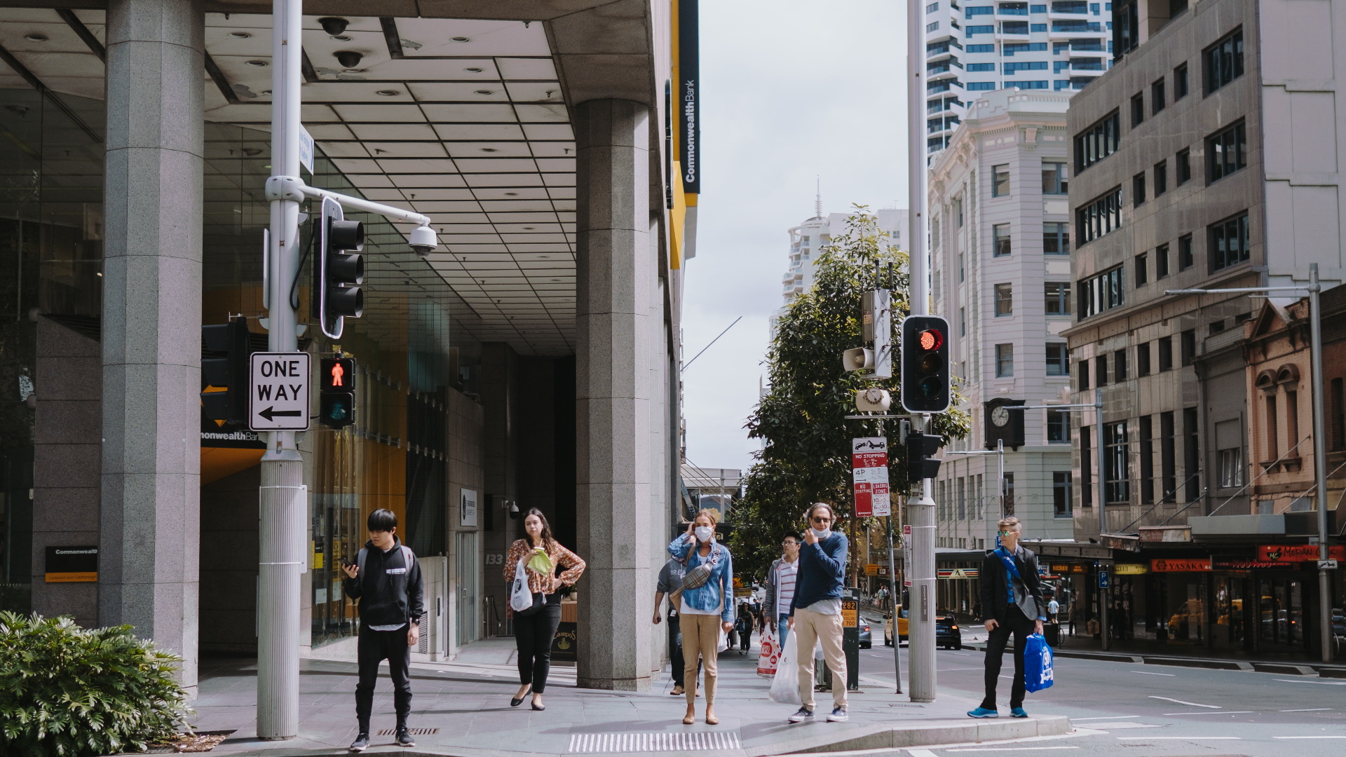 Sana distancia, casi imposible en movimiento