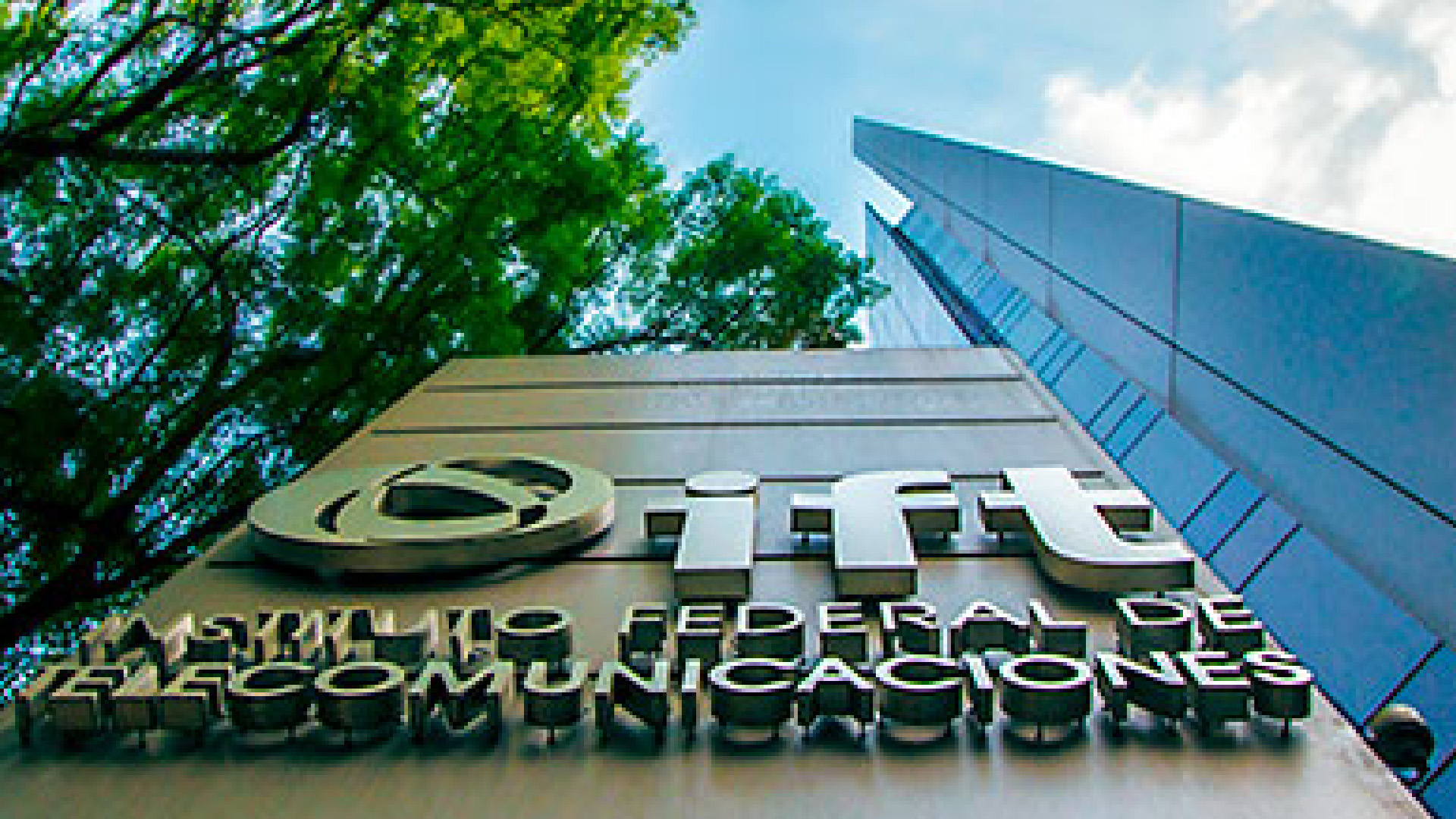 Desaparecer o minar la autonomía de órganos áutónomos es debilitar al Estado: IFT