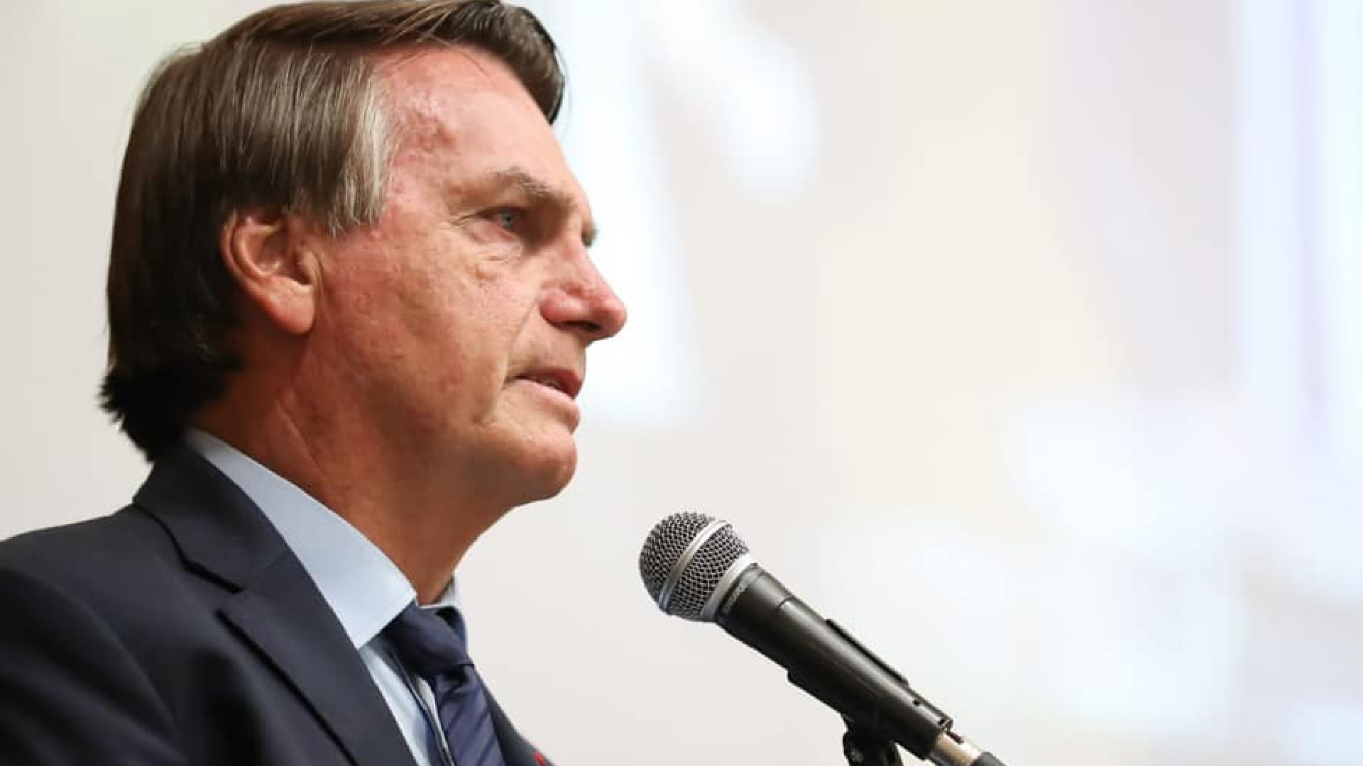 Desaprobación de Jair Bolsonaro aumenta en Brasil por agravamiento de pandemia: Sondeo