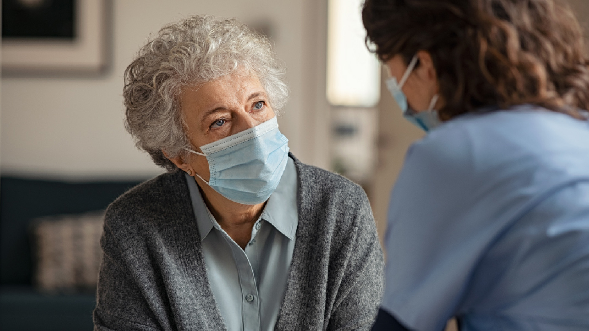 EE.UU. planea que viajeros internacionales muestren tests negativos al COVID-19