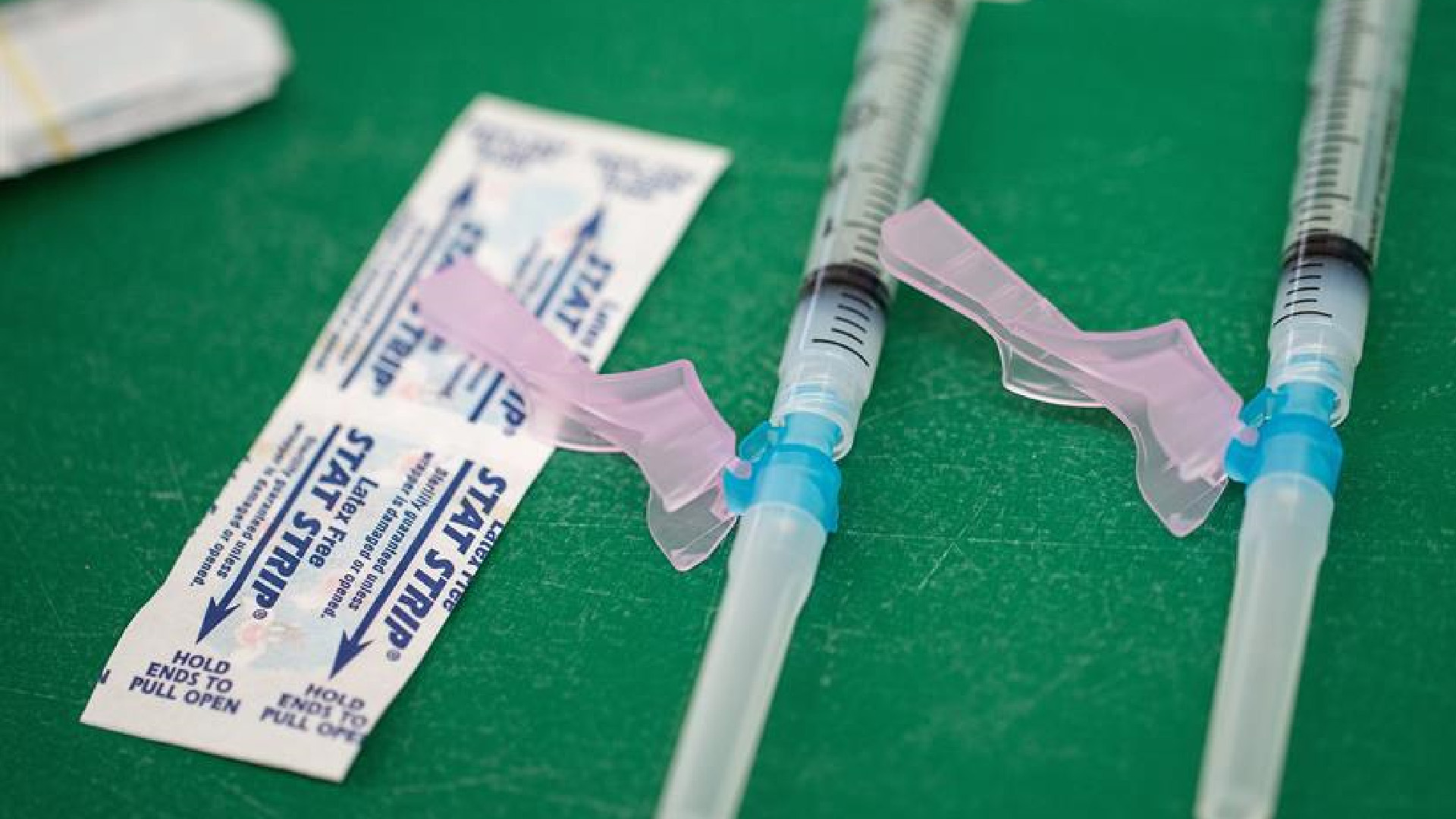 Administración de Trump no tenía plan de distribución de vacunas contra COVID-19, expone funcionario de Biden