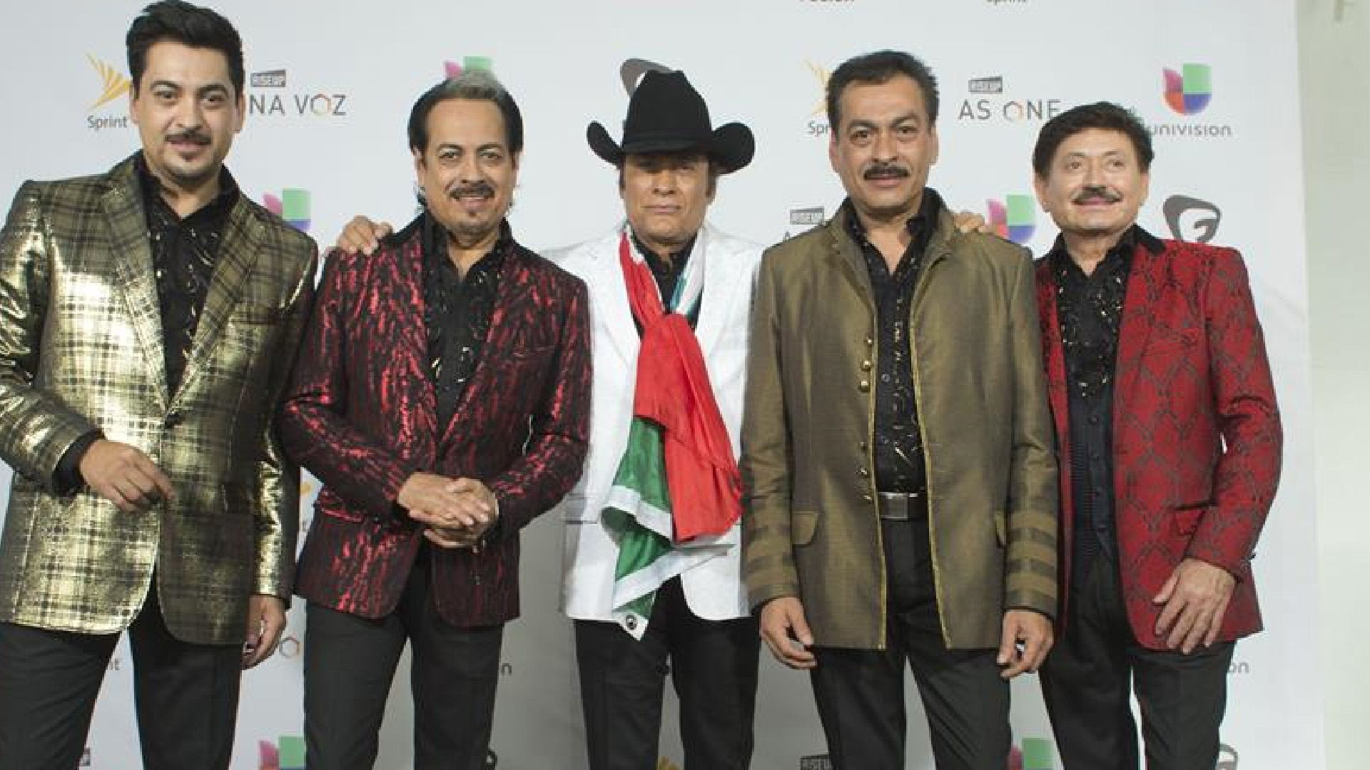 Exponentes de la música mexicana, reggaetón y salsa dan la bienvenida a Joe Biden