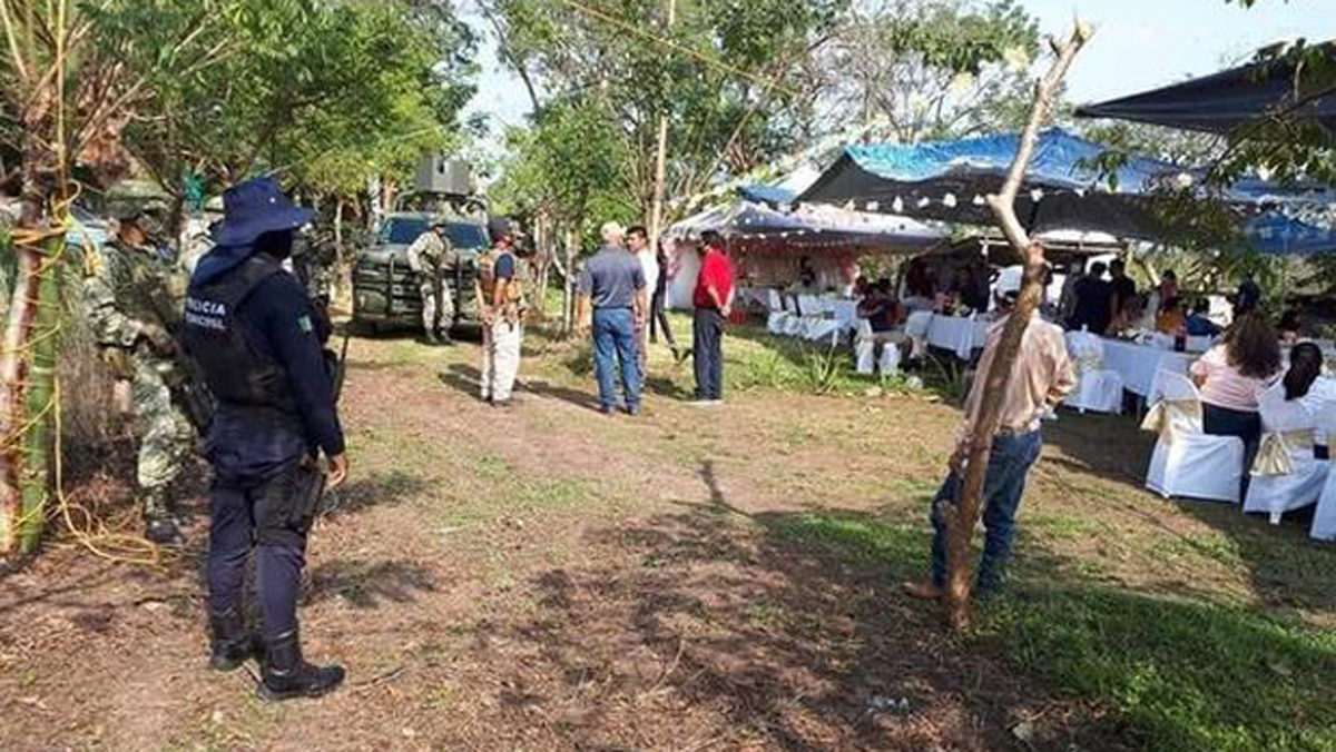 Celebran XV años y boda en Veracruz pese a pandemia - fiesta-de-xv-anos-en-veracruz