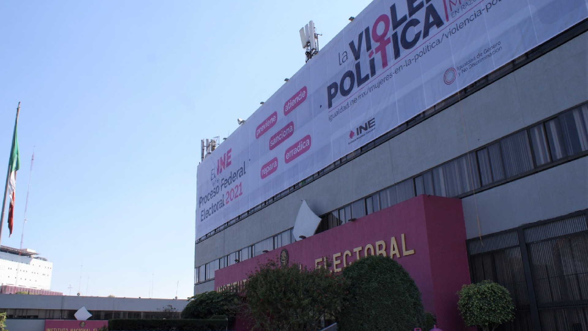 INE ordena retirar promocionales a Morena y PRD por improcedentes