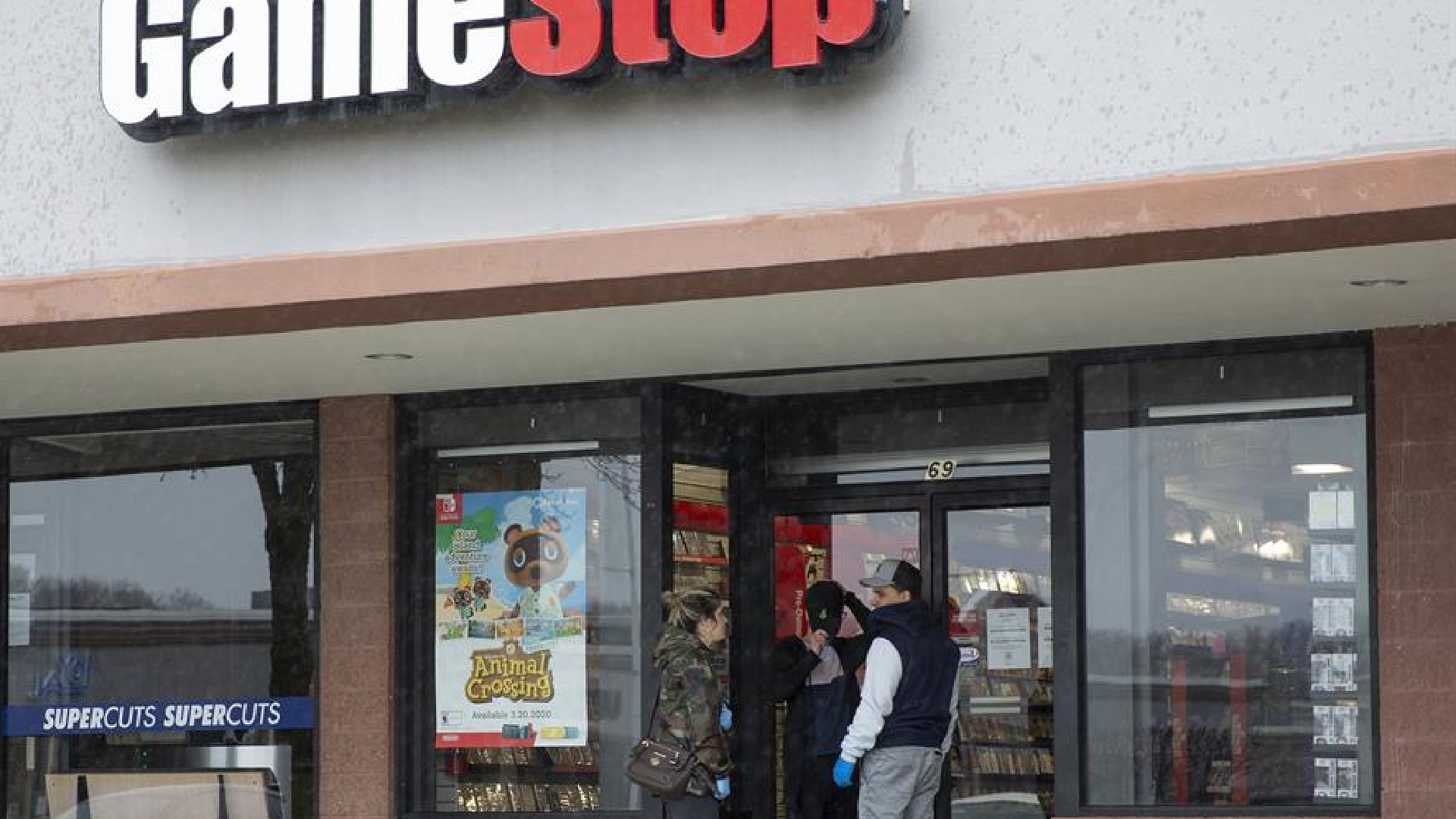 Cómo usuarios de Reddit ganan millones de dólares en Wall Street solo con ponerse de acuerdo