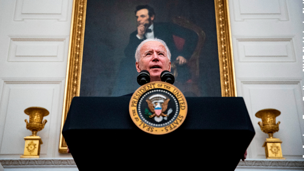 Biden revoca veto de Trump a los transgénero en las Fuerzas Armadas de EE.UU.