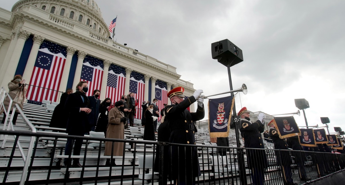 Estados Unidos logra transferir el poder presidencial en paz. Así inició la era Biden