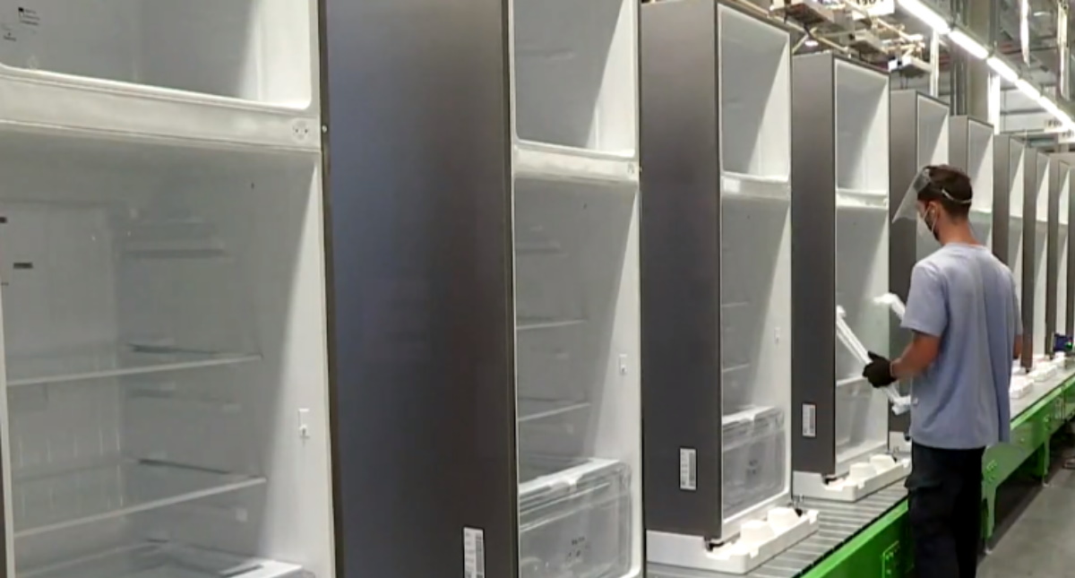 Producción de electrodomésticos se convierte en una luz de esperanza ante la crisis en Argentina