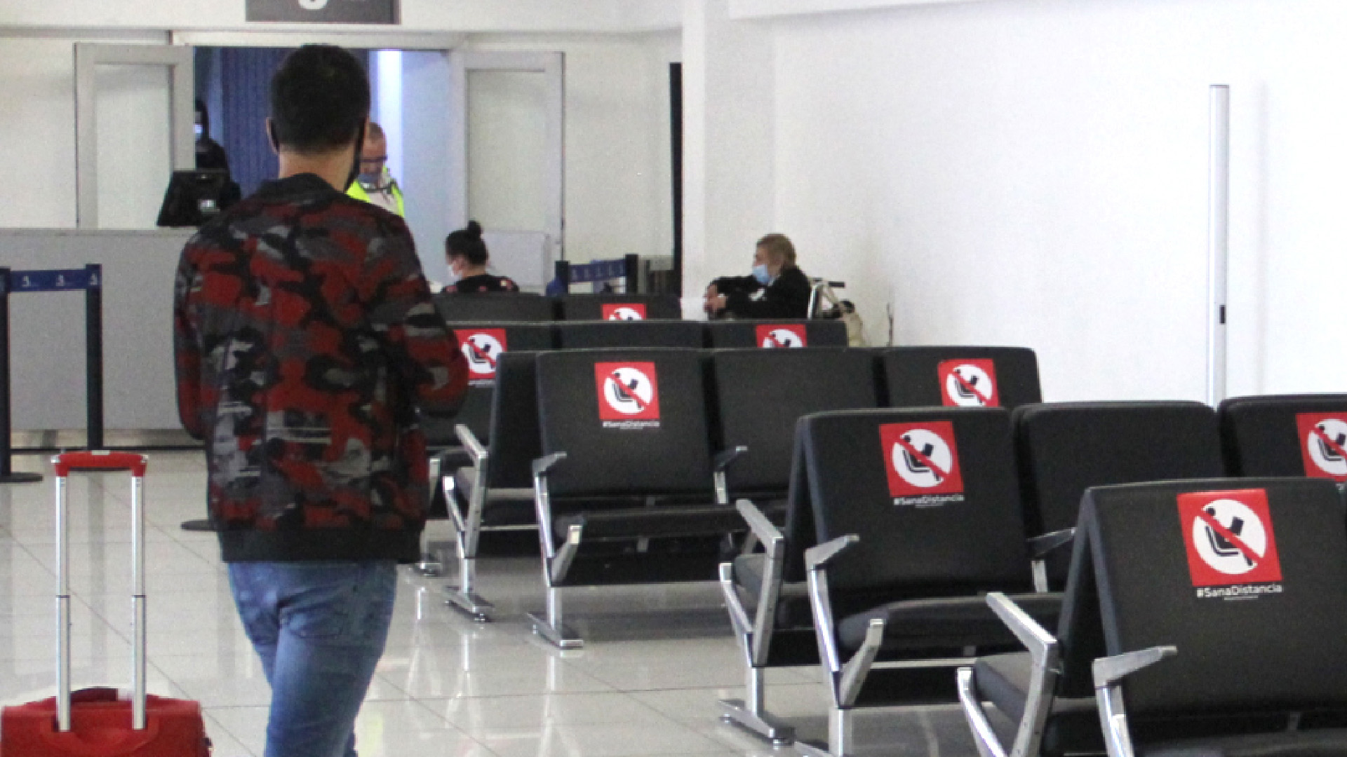 México deporta a pareja gay de Jamaica que buscaba asilo por motivos de violencia