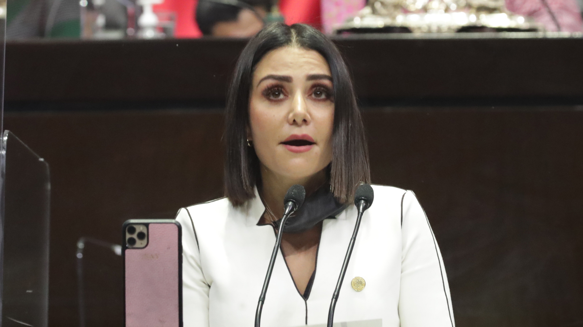 #Video Nay Salvatori asegura que médicos privados que atienden COVID-19 no son prioridad de vacunación