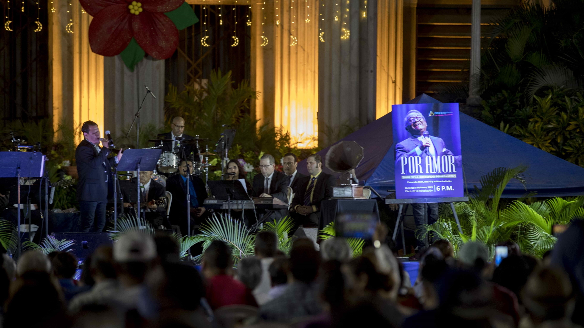 #Video Nicaragua rinde homenaje al maestro Armando Manzanero con concierto