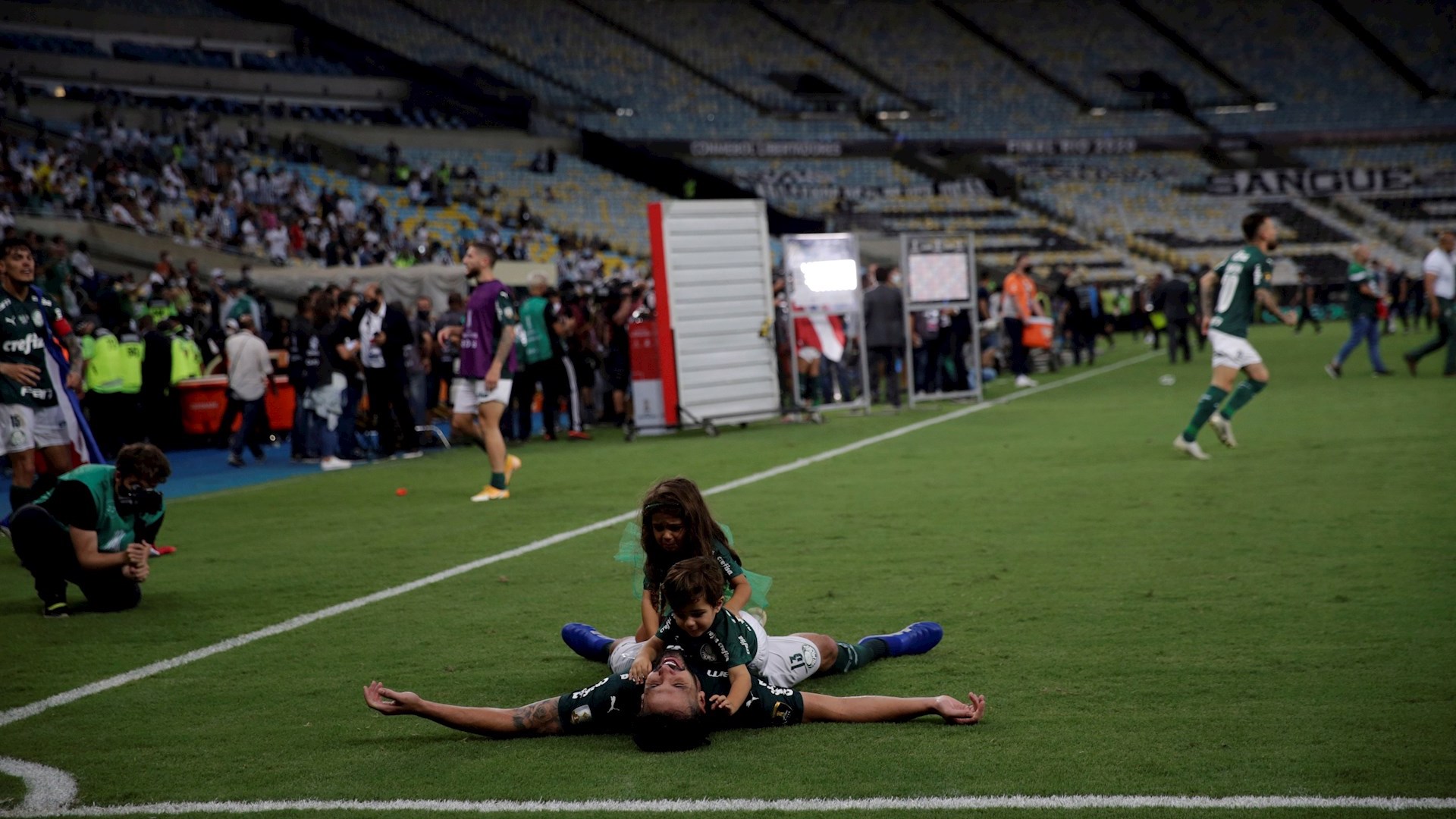 Cabezazo agónico de Breno Lopes da segundo título a Palmeiras de Copa Libertadores