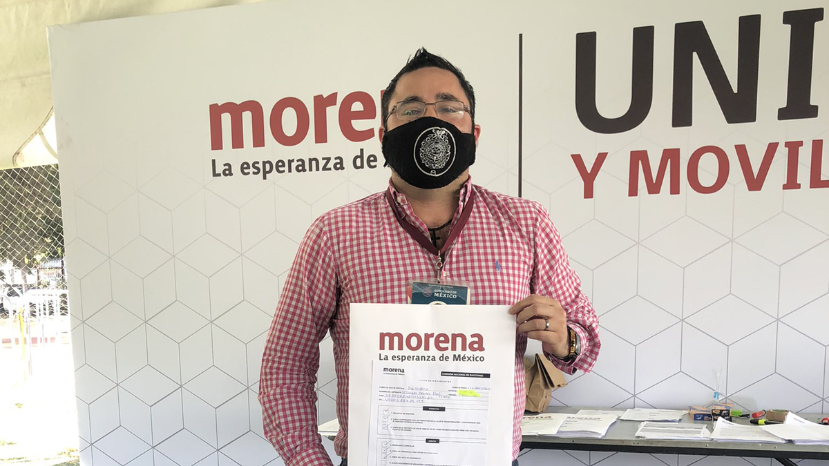 Artistas y deportistas dan salto a la política para elecciones 2021 - paul-velazquez-al-registrarse-como-precandidato-a-diputacion-federal-por-morena