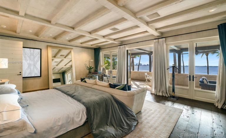 Phil Collins vende por 39 millones de dólares su mansión en Miami Beach - phil-collins-casa-miami-beach-4