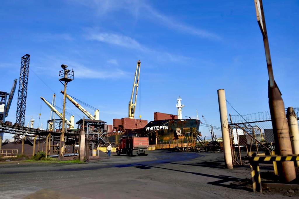 Periódico español 'El País' revela intento de fraude multimillonario a Pemex - puertos2