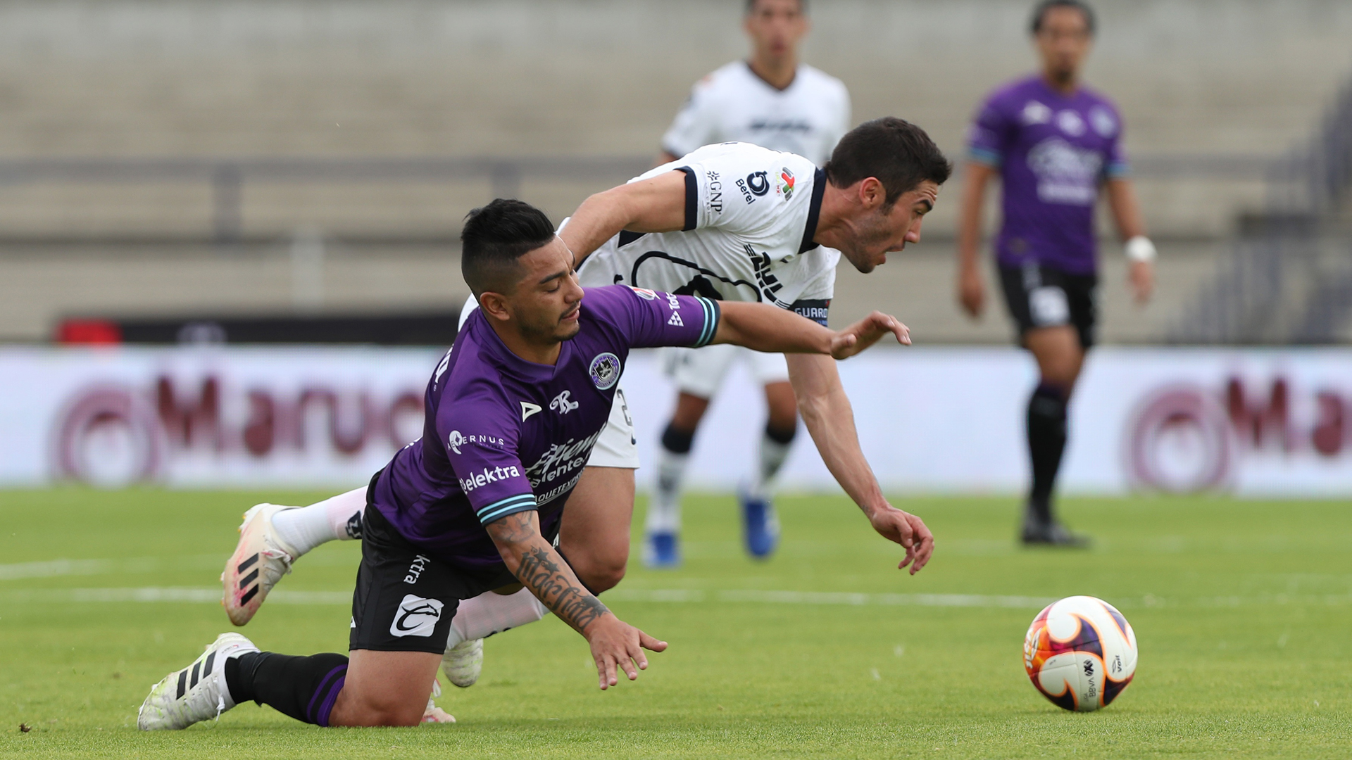 Pumas golea al Mazatlán y avanza en el torneo Clausura