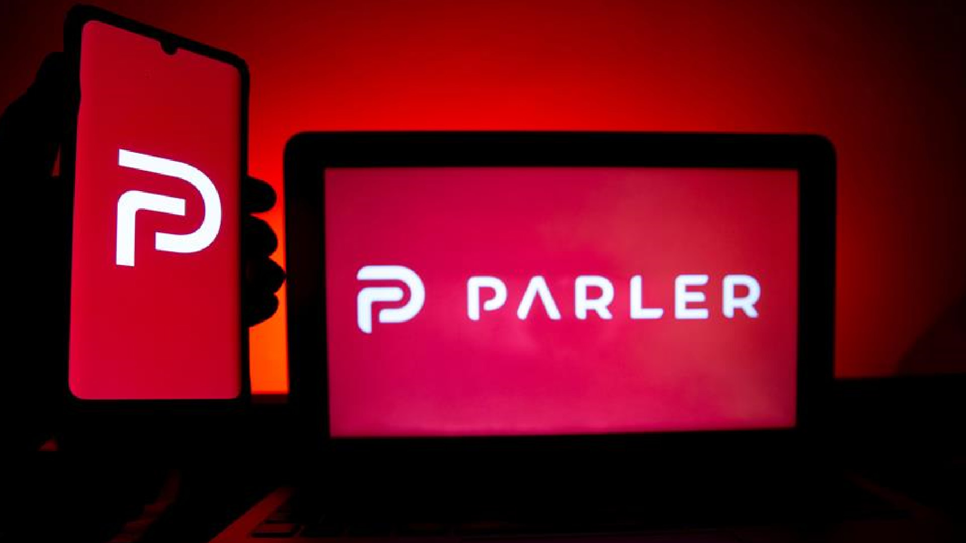 Reactivan página web de Parler, usada por extrema derecha en EE.UU., tras su expulsión por Amazon