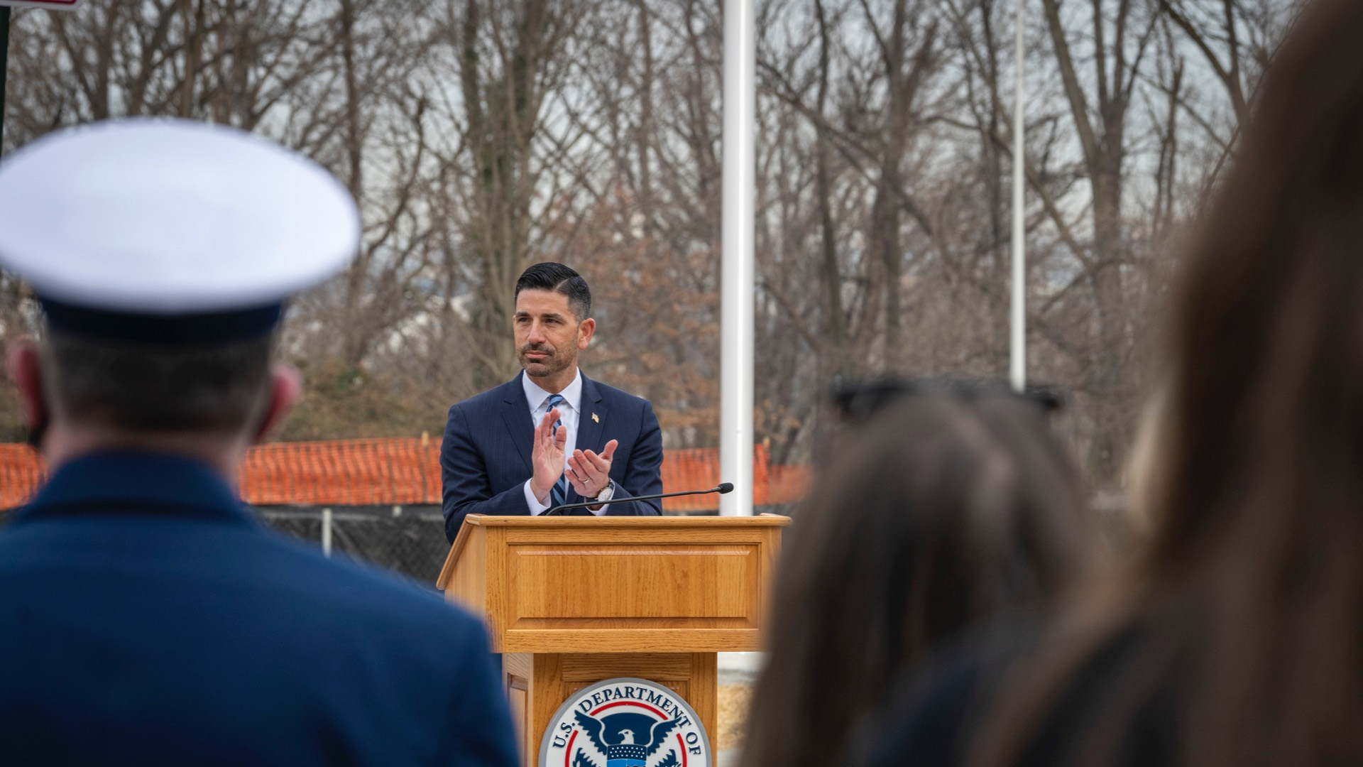 Renuncia el secretario interino de Seguridad Nacional de Estados Unidos