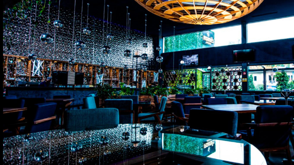 Abrirán restaurantes en CDMX pese a restricciones por Semáforo Rojo