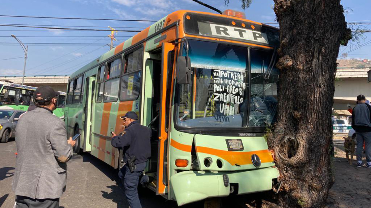 Choque de RTP contra árbol en la GAM deja 8 heridos