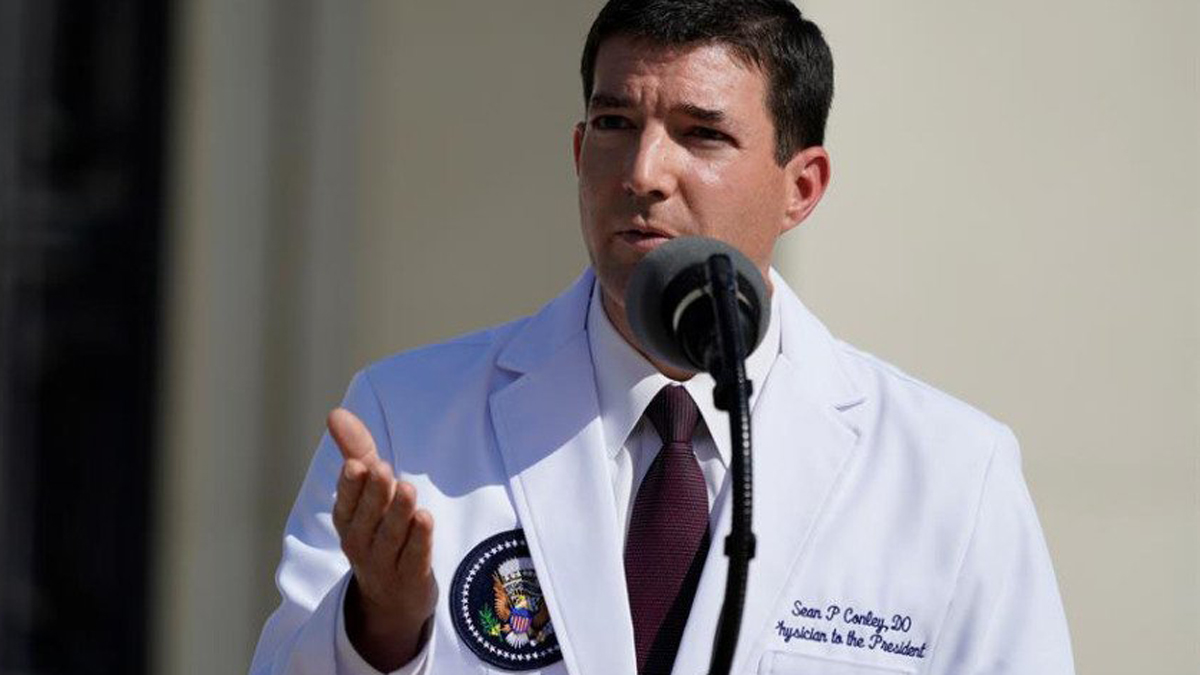 Despide Biden a polémico médico de la Casa Blanca