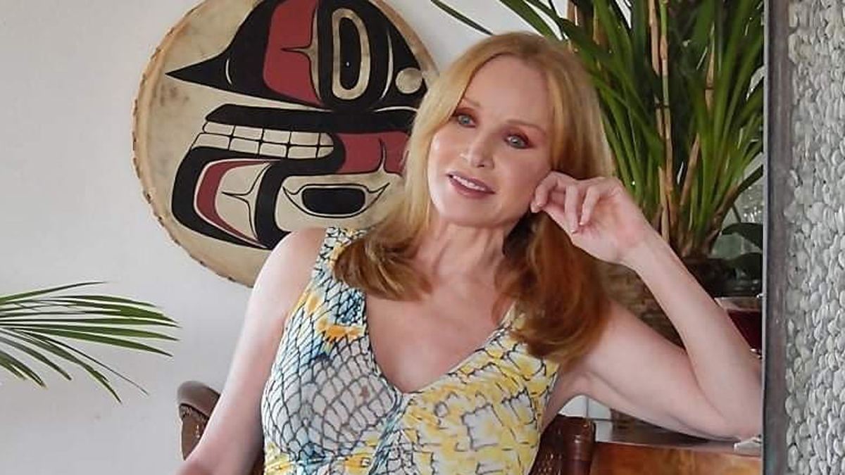 Confirman muerte de Tanya Roberts, chica Bond, tras varios días de confusión