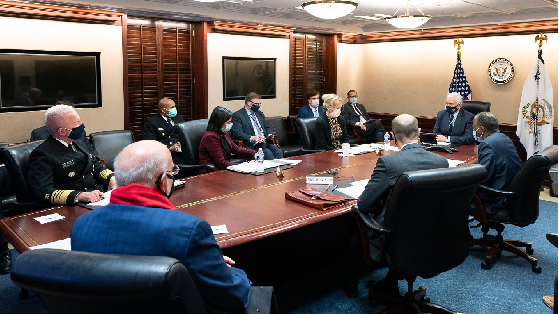 Trump insinúa que Mike Pence “tiene el poder” para revertir triunfo de Biden