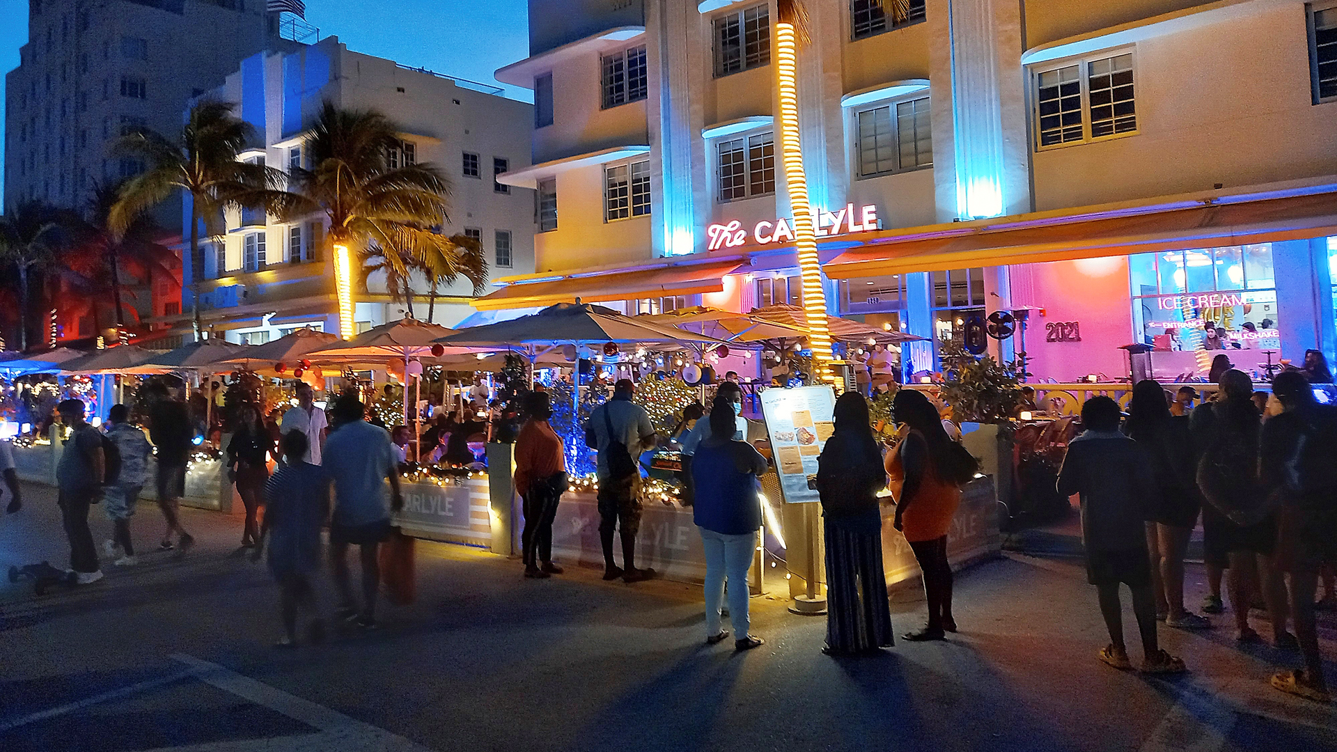 ¿Qué coronavirus? La fiesta de Miami Beach no entiende de COVID-19