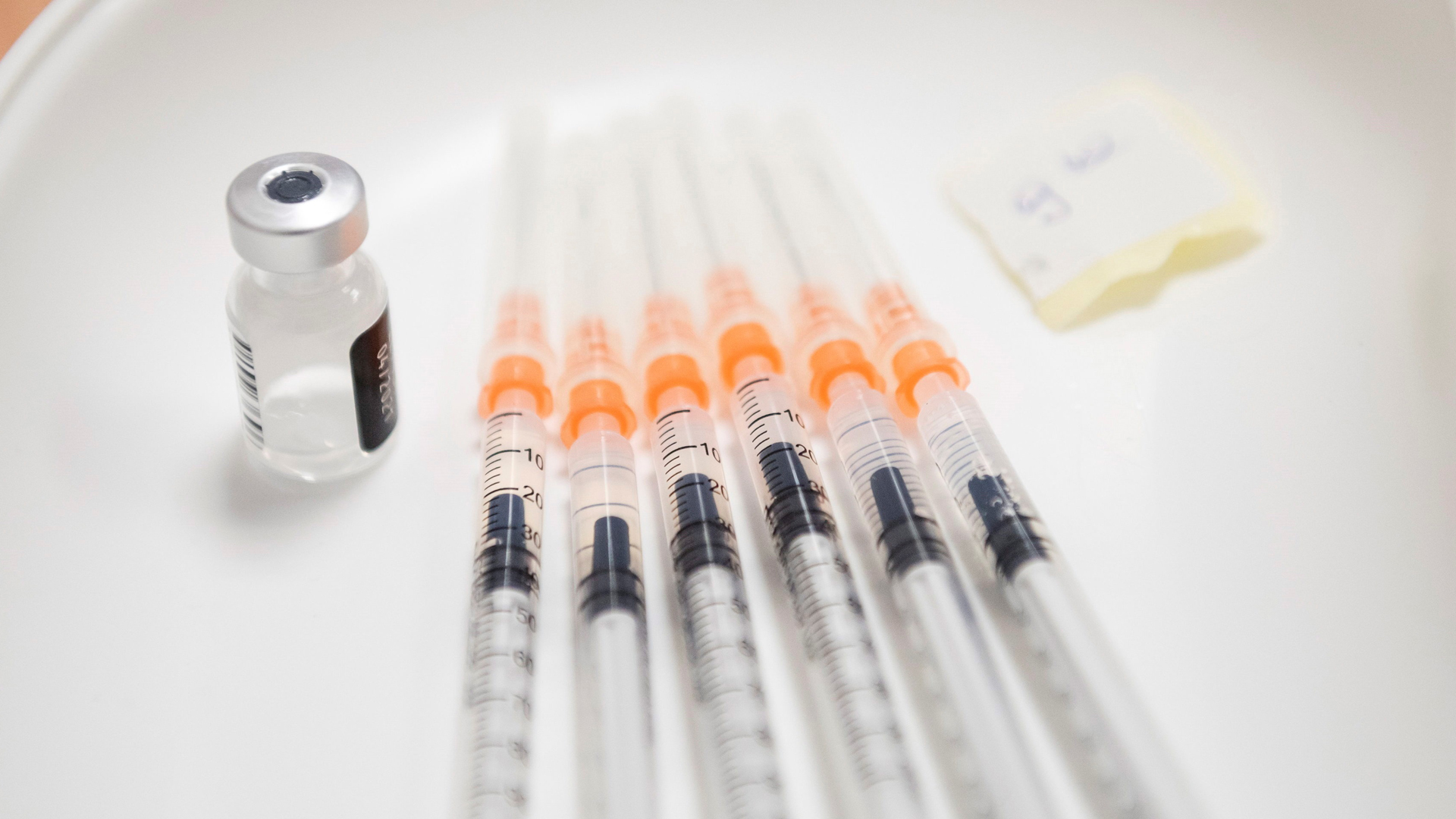 Abandona el Instituto Pasteur su vacuna más avanzada contra COVID-19