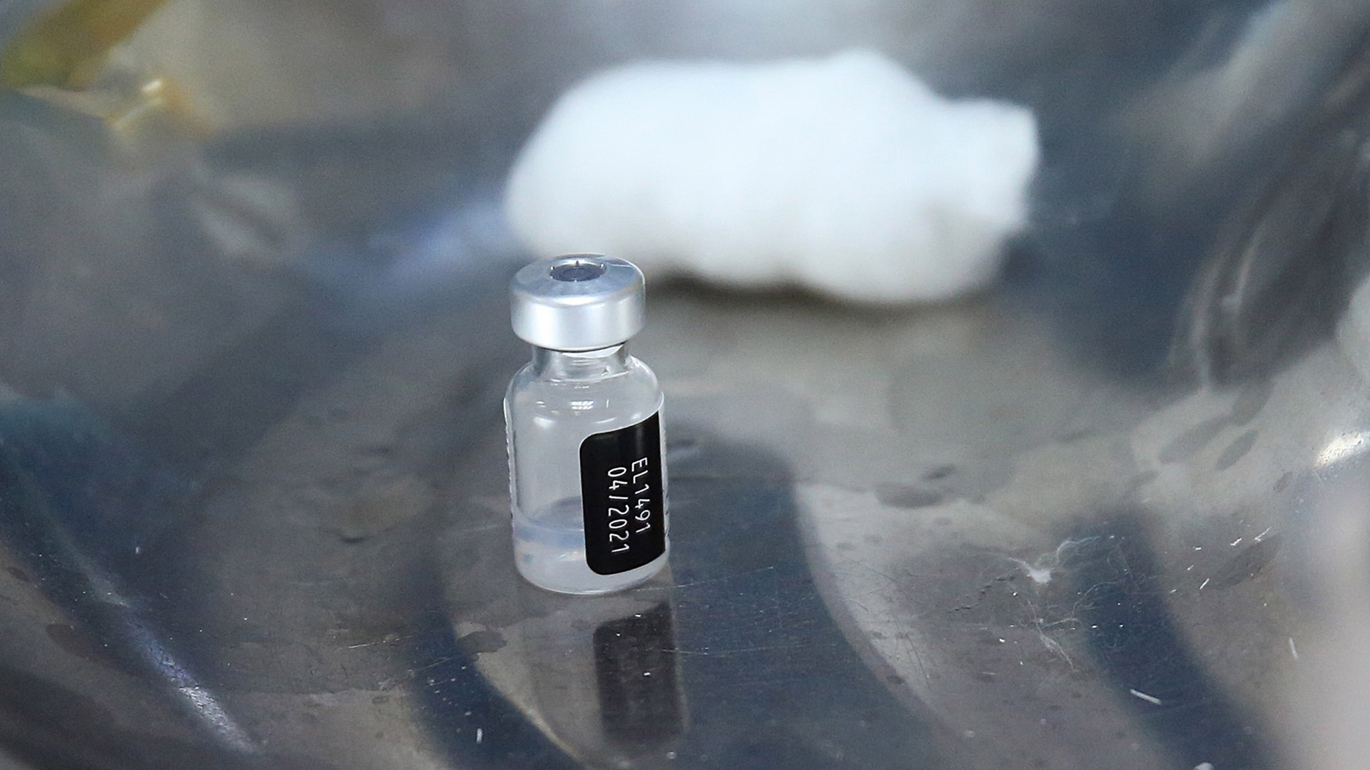 Ni seguras ni reales: ONU alerta del riesgo de comprar vacunas en internet