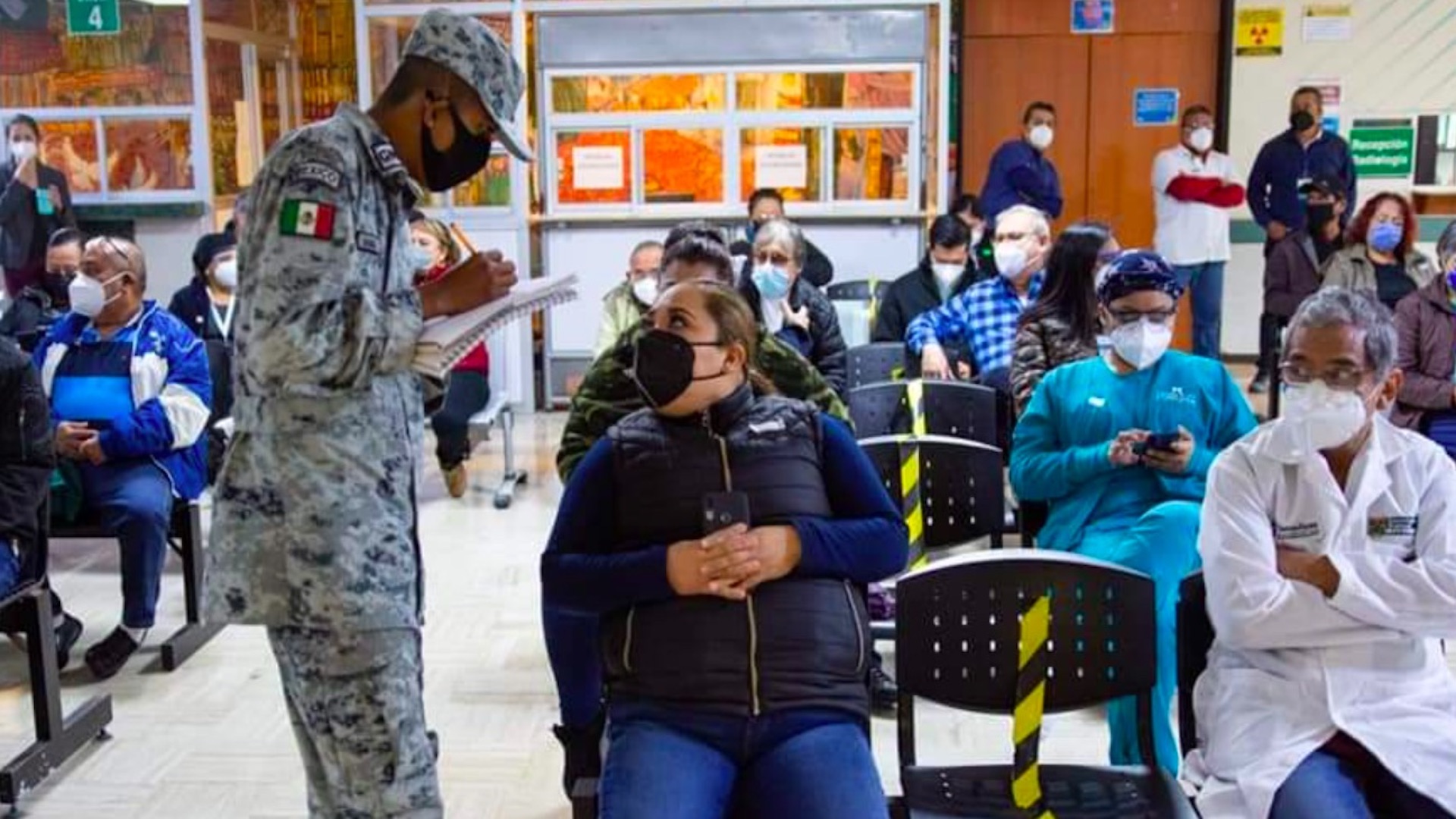 En México, suman tres casos graves de eventos atribuidos a vacuna contra el COVID-19, confirma López-Gatell