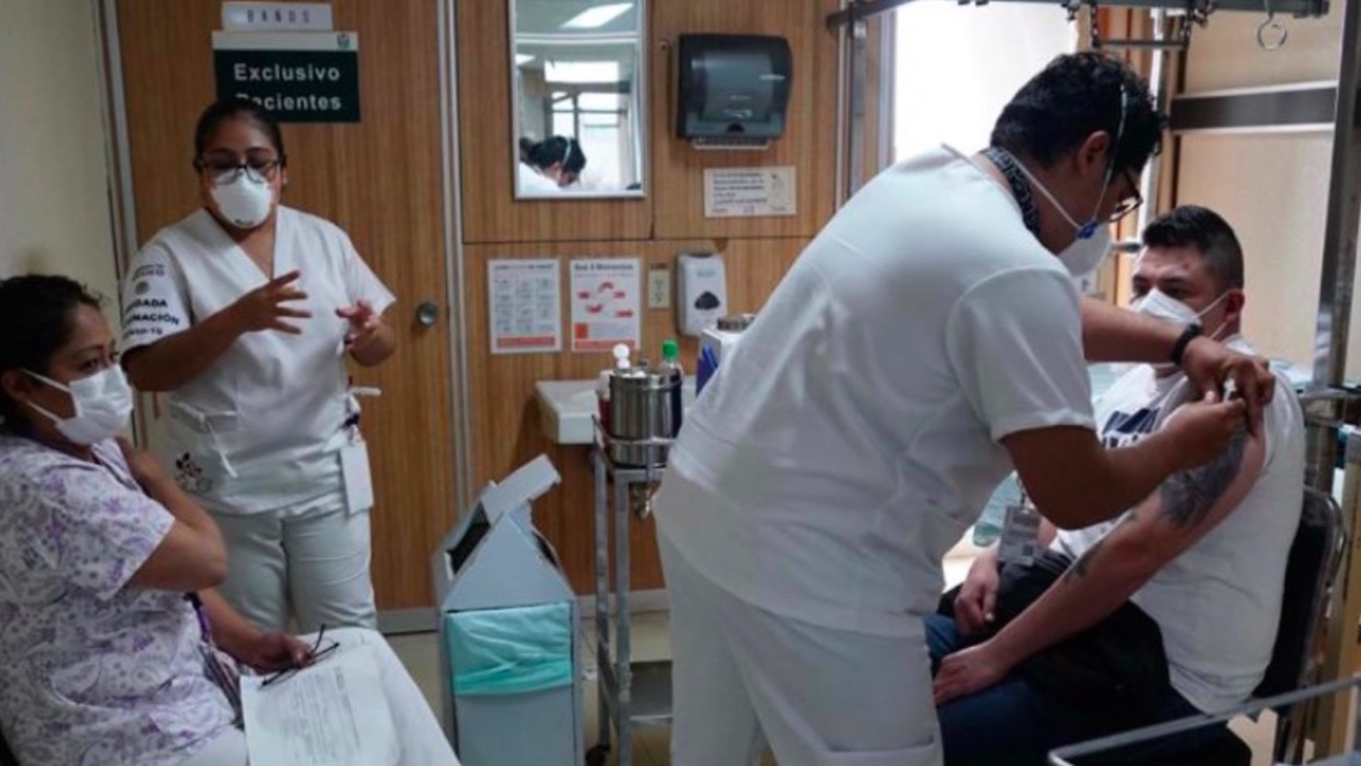 En México se han aplicado mil 958 esquemas completos de vacuna contra el COVID-19