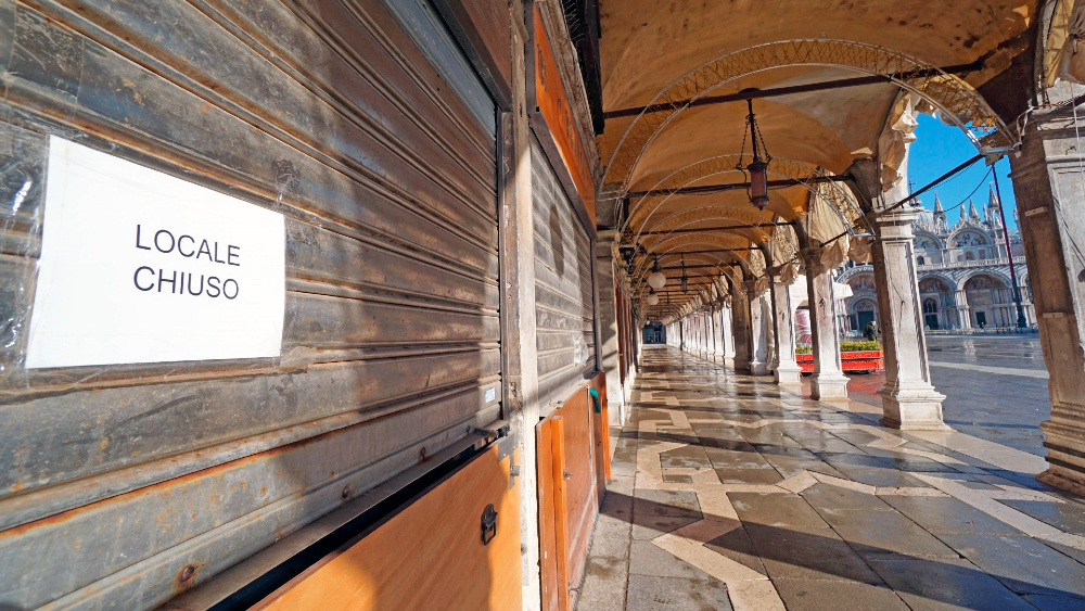 Venecia completamente transformada por la pandemia: calles vacías y hoteles en venta