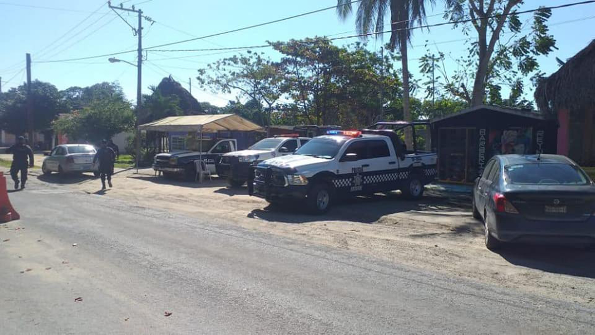 Asesinan a doce personas en carretera de Veracruz; una de las víctimas era policía
