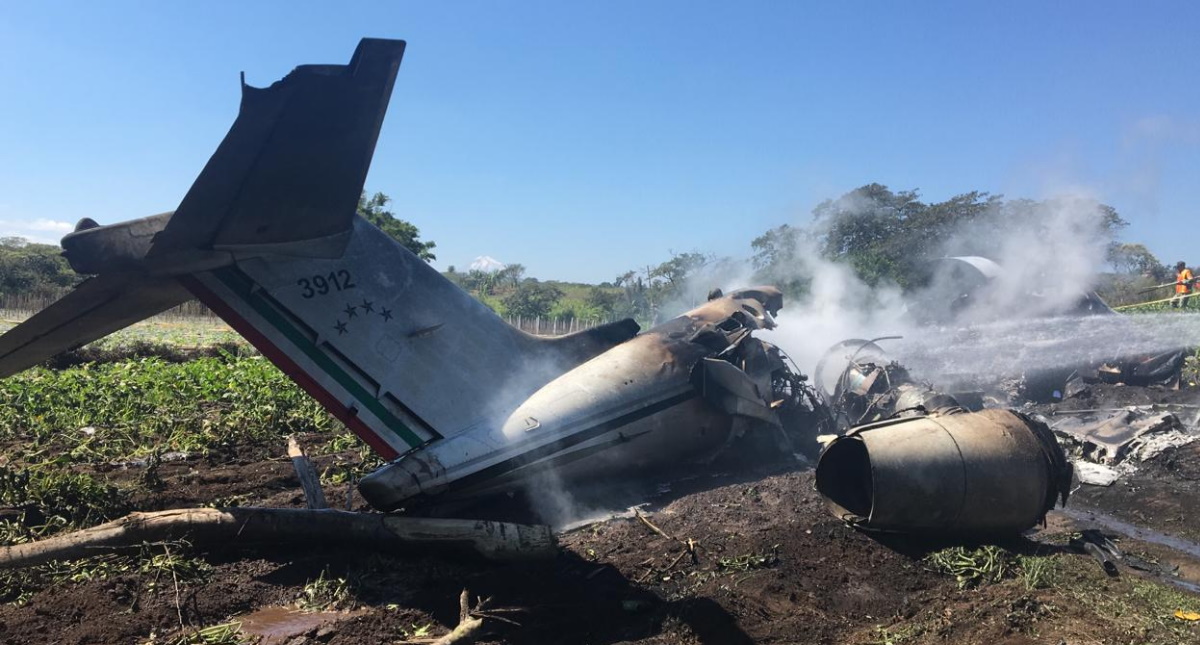 Se desploma LearJet de las Fuerza Aérea Mexicana en Veracruz; hay seis muertos - accidente-avioneta-veracruz-xalapa-4