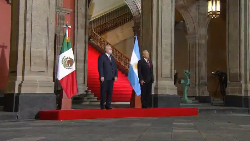 AMLO da la bienvenida a Alberto Fernández en Palacio Nacional