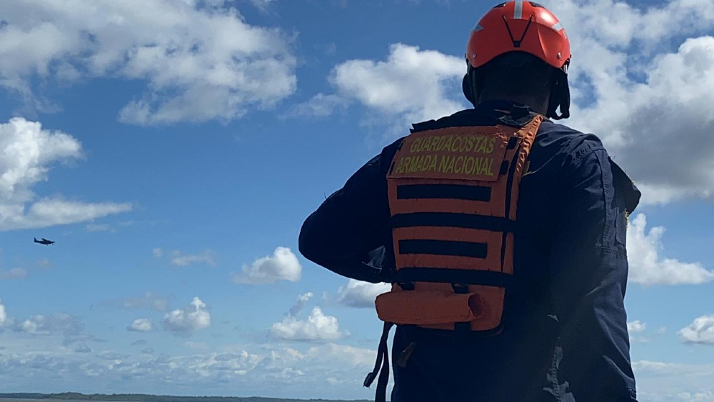 Sube a 14 la cifra de muertos por el choque de dos lanchas en Colombia