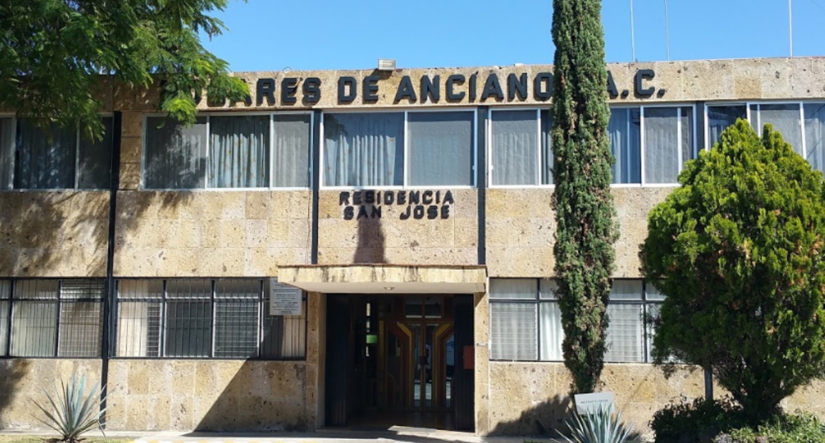 Brote de COVID-19 en asilo de Zapopan deja al menos 16 muertos