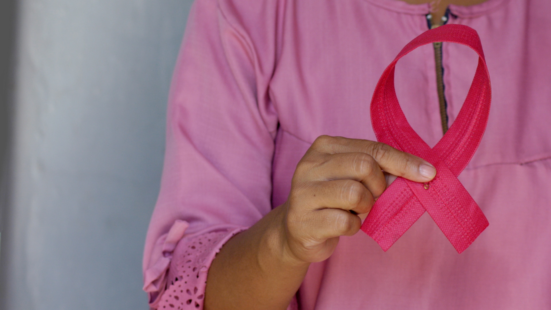 Pandemia dificultó la atención de pacientes con cáncer de mama en México