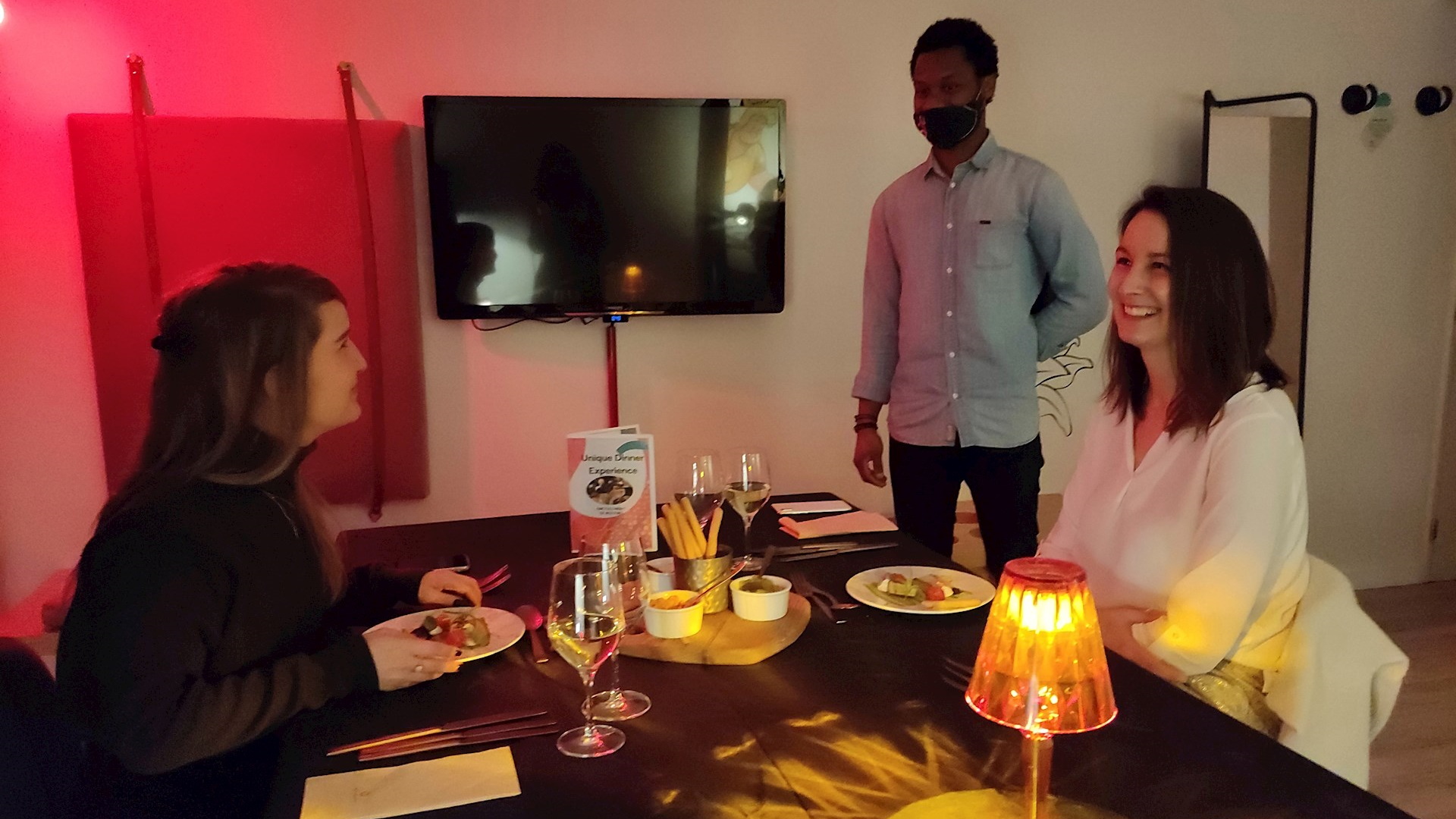 Cenar en un hotel; la nueva propuesta para sobrevivir en la pandemia - cena-hotel-bruselas-2