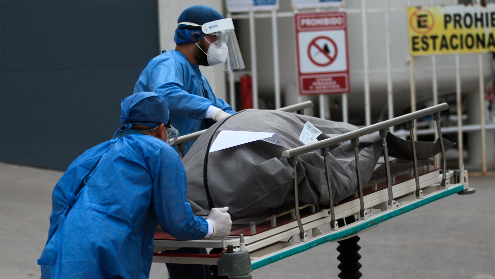 En las últimas 24 horas, México registró 13 mil 209 casos y mil 496 muertes por COVID-19