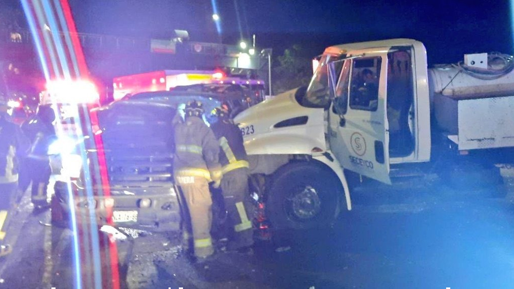 Choque en avenida Constituyentes deja siete heridos