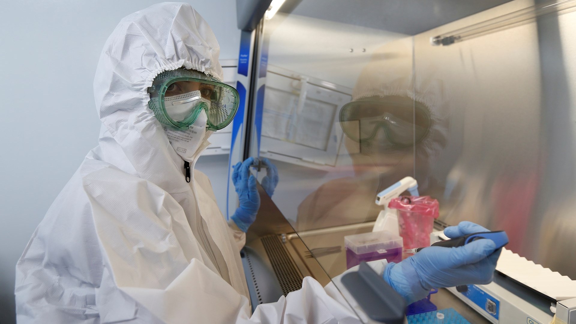 Científicos mexicanos analizan posible nueva variante del SARS-CoV-2