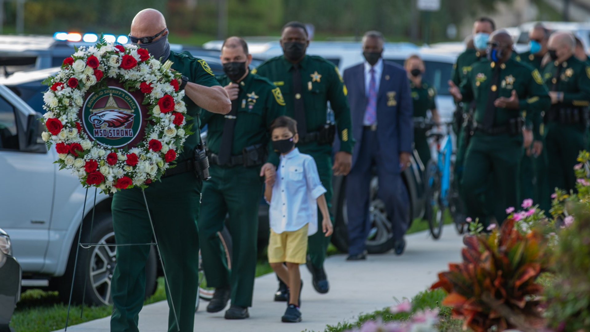Familias de víctimas de Parkland recibirán 25 millones de dólares - conmemoracion-victimas-de-parkland-florida-estados-unidos-tiroteo-2