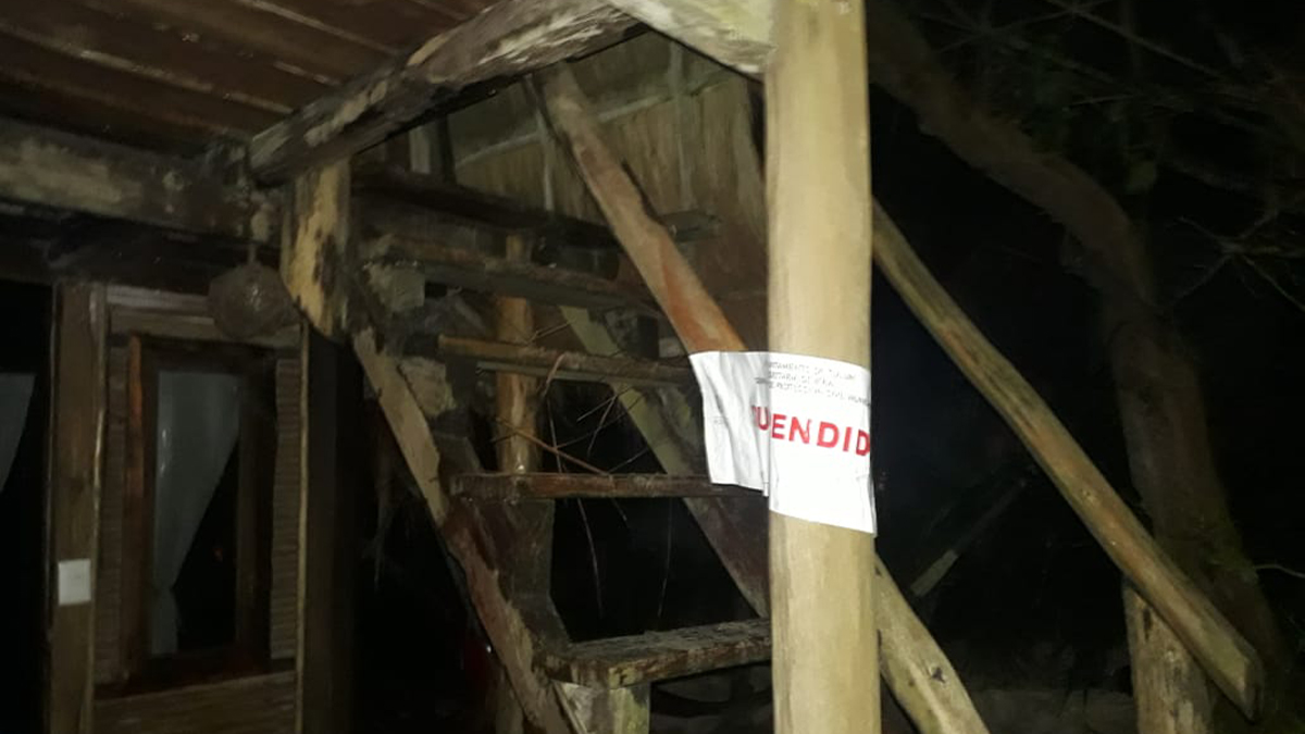 #Video Se incendia hotel de Roberto Palazuelos en Tulum - danos-por-incendio-en-hotel-de-roberto-palazuelos