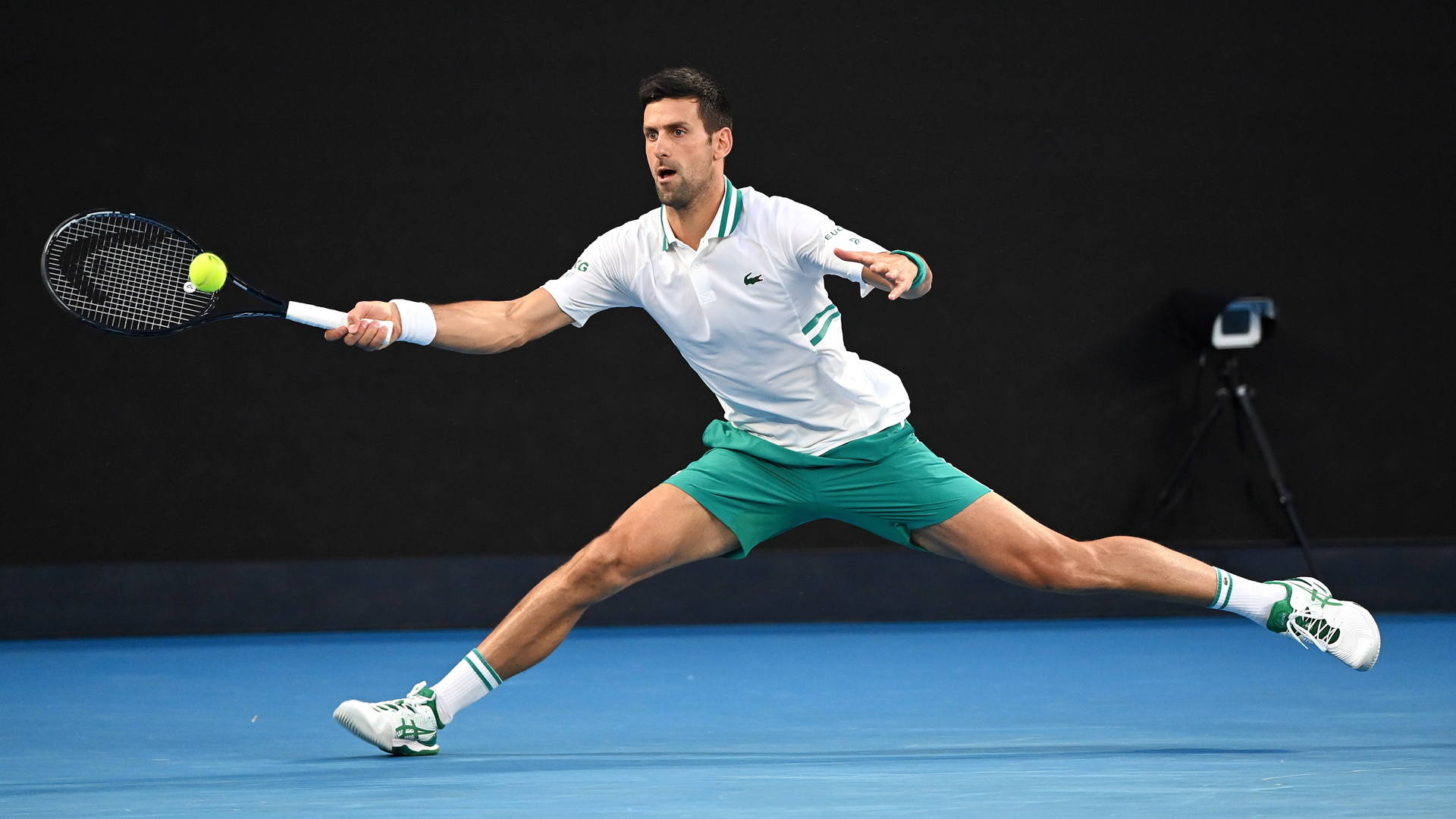 #Video Djokovic vence a Medvedev y gana su noveno Abierto de Australia - djokovic-durante-partido-de-final-del-abierto-de-australia