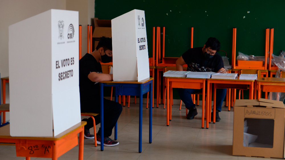 Superdomingo electoral: Chile, Perú y Ecuador van a las urnas el 11 de abril