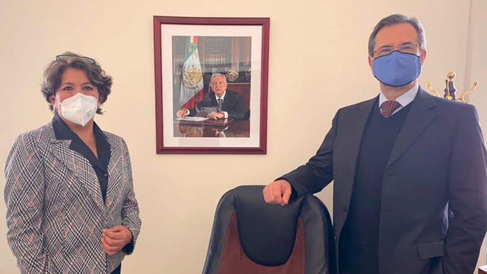 López Obrador formaliza cambio en la SEP; llega Delfina Gómez en sustitución de Esteban Moctezuma