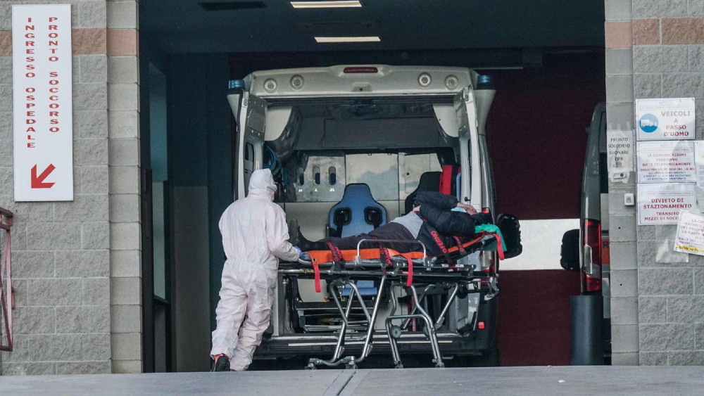 Italia suma 10 mil 386 casos por COVID-19 y supera las tres millones de vacunas administradas