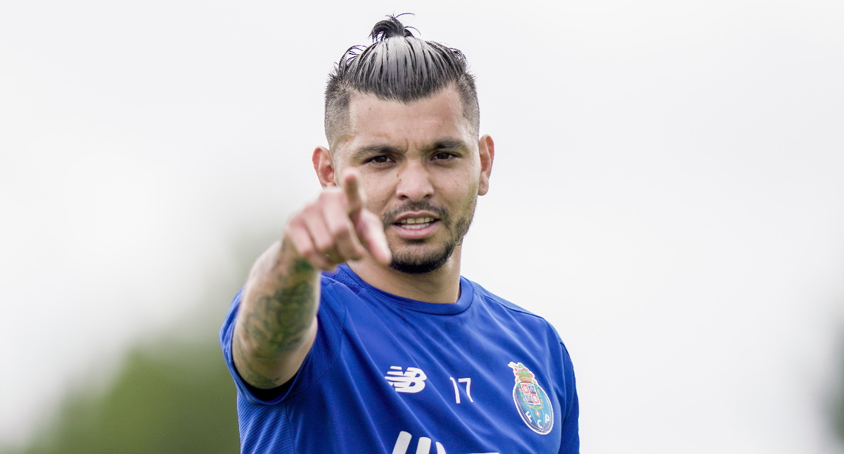 #Video Gran jugada de ‘Tecatito’ Corona en victoria del Porto ante Juventus en la Champions